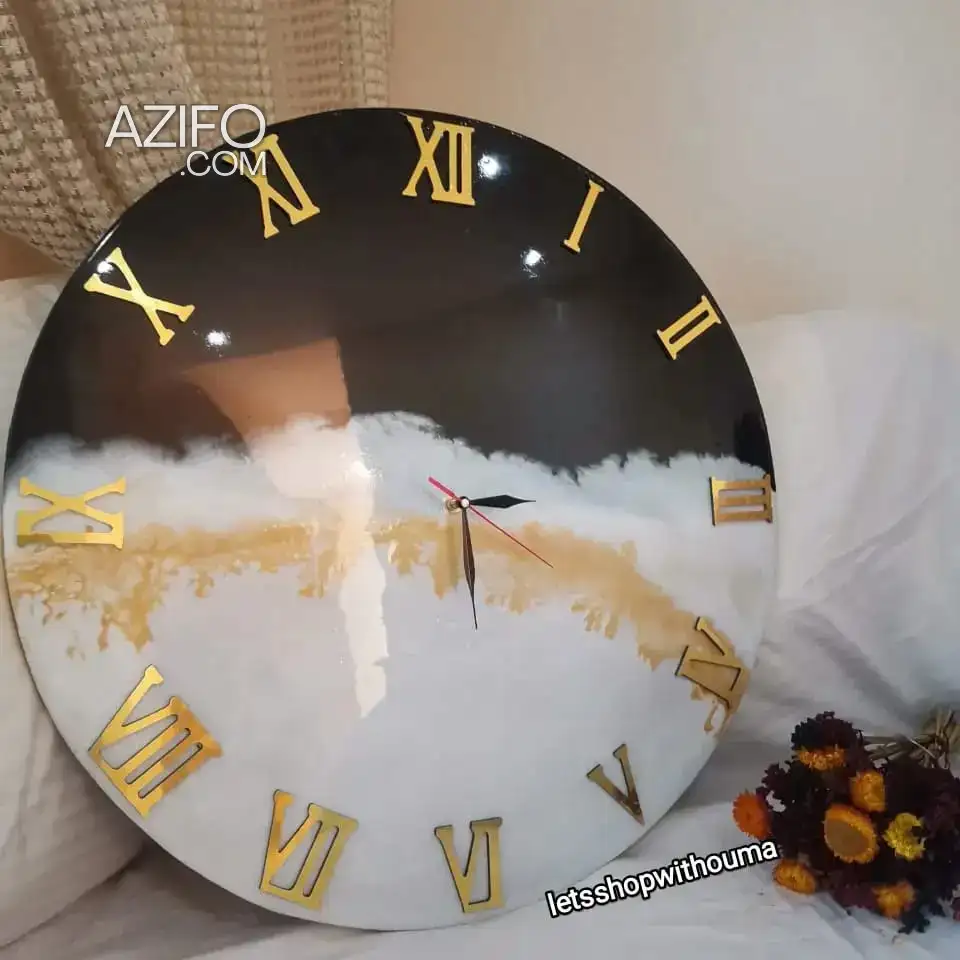 Des horloges en resine à Casablanca in Casablanca, MOROCCO | Azifo