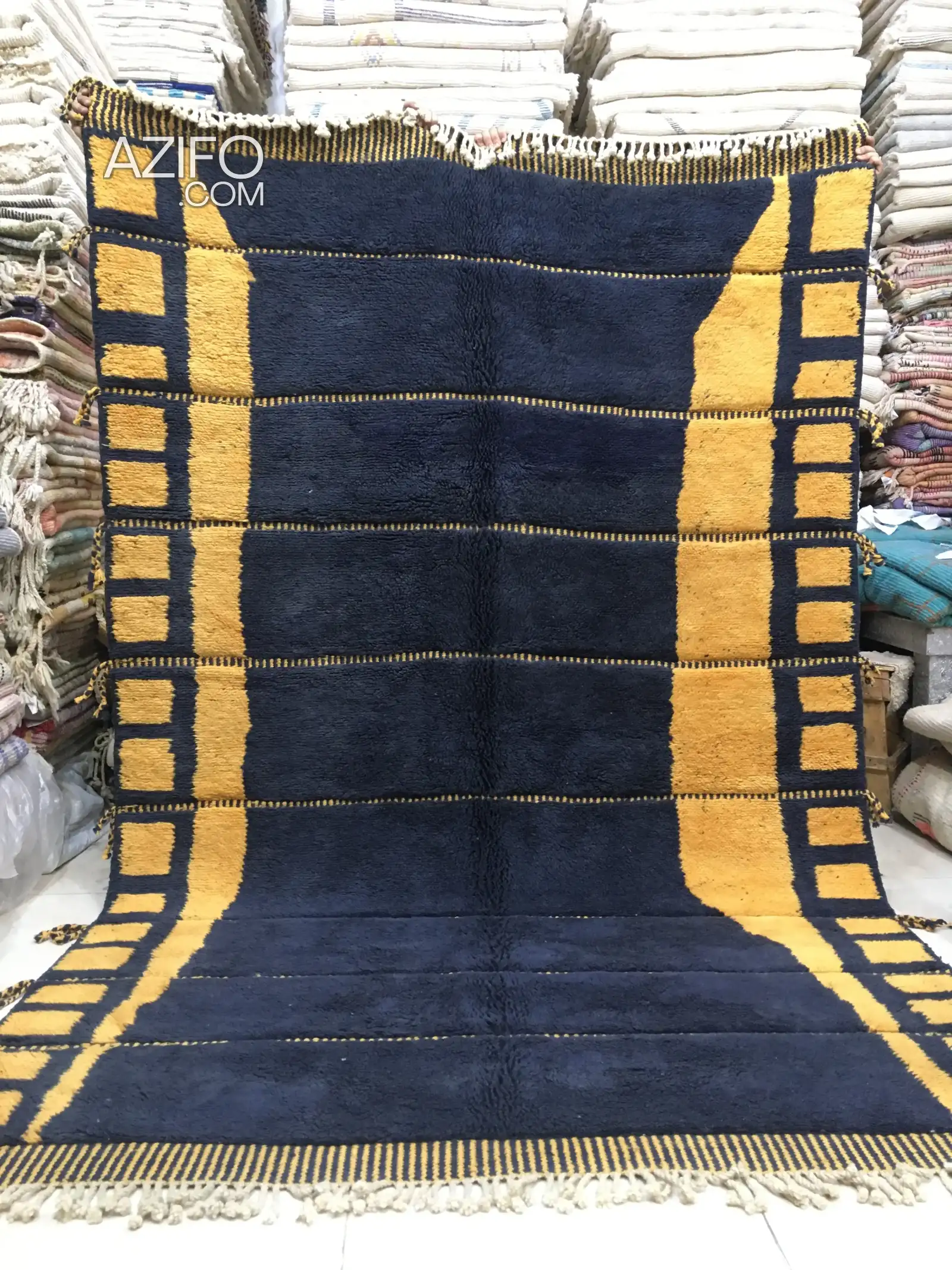 Tapis Mrirt d'exception Berbère Marocain 3m09 x 1m98 à Marrakech in Marrakech, MOROCCO | Azifo