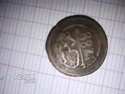 العملة السداسية بتاريخ 1288 بعمر يزيد على 100 سنة in Marrakech, MOROCCO | Azifo