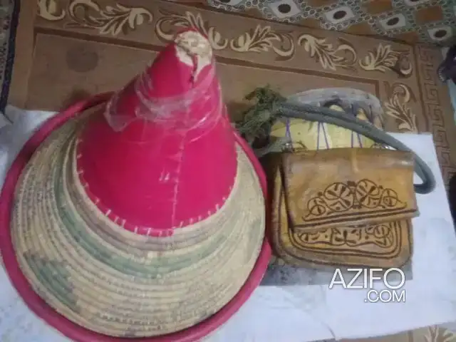 تحف متفرقة لهواة التحف والمقتنيات in مراكش, MOROCCO | Azifo