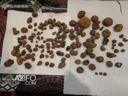 نيازك متنوعة للمهتمين بفحص الصخور واقتنائها in Essaouira, MOROCCO | Azifo