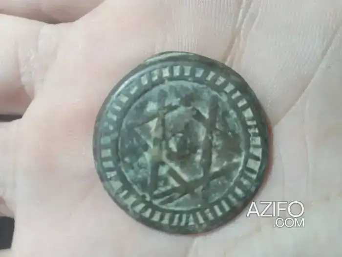 عملقة مغربية قديمة بتاريخ 1288 بعمر نحو 735 سنة in Tetouan, MOROCCO | Azifo