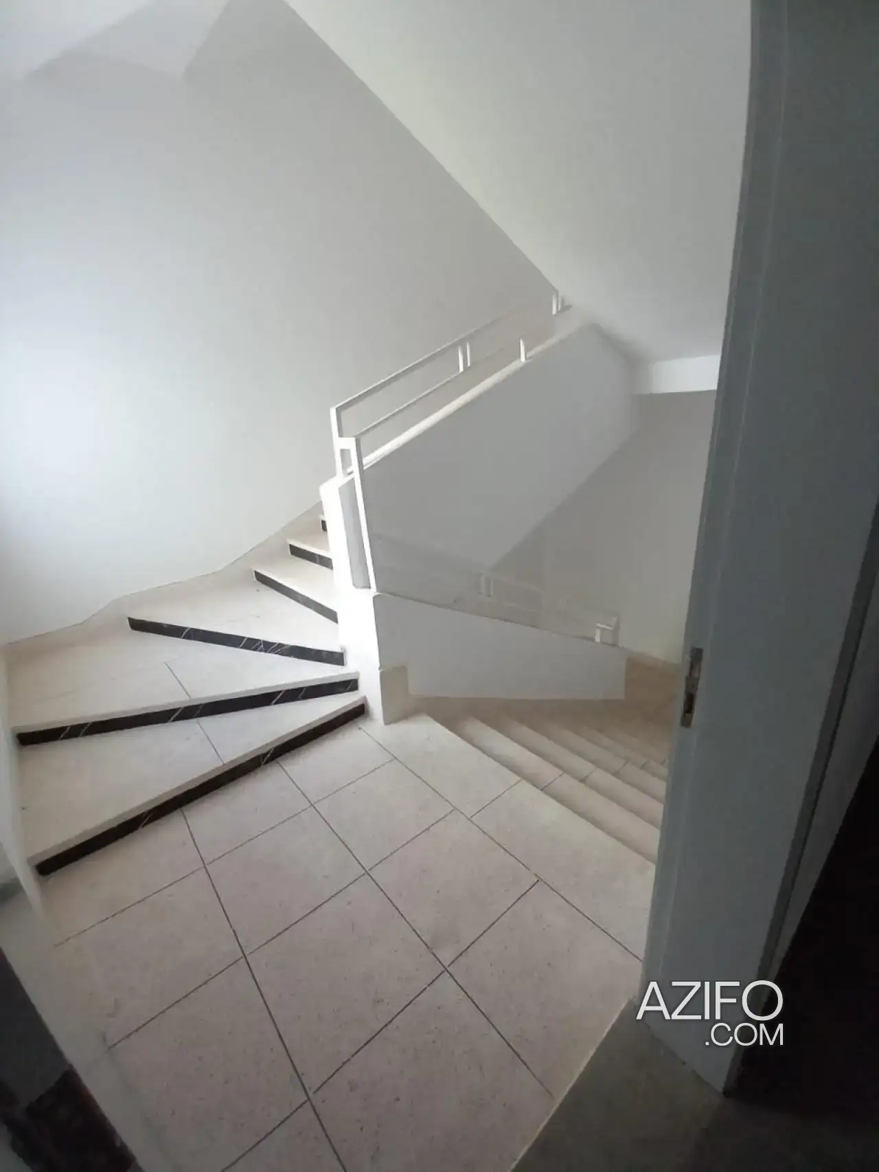 Appartement à vendre à Tanger – 1900 m² in طنجة, MOROCCO | Azifo