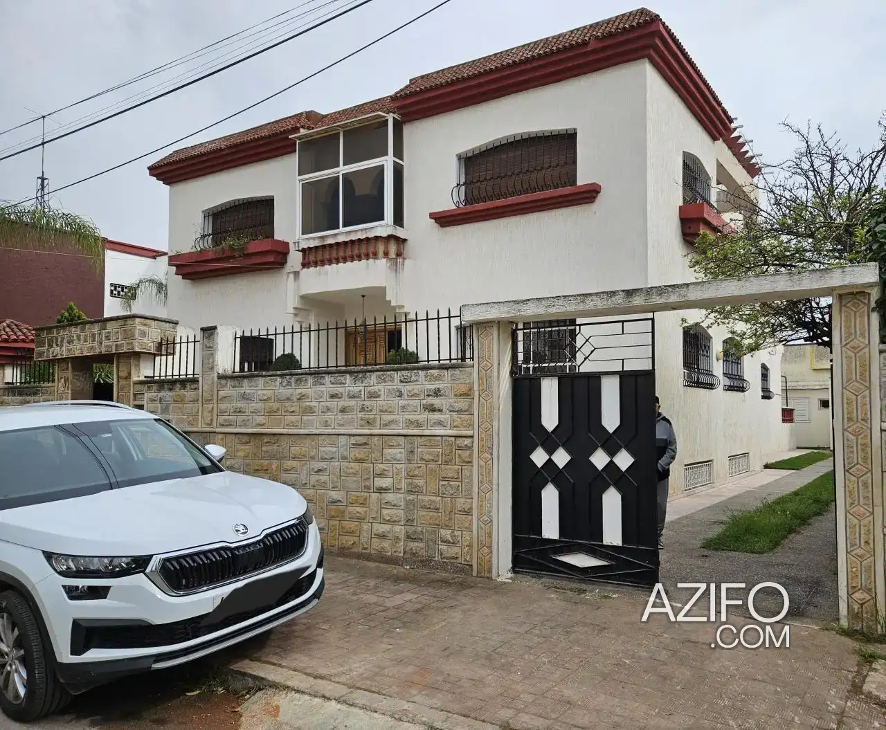 Villa à vendre à Kenitra – 598 m² in القنيطرة, MOROCCO | Azifo