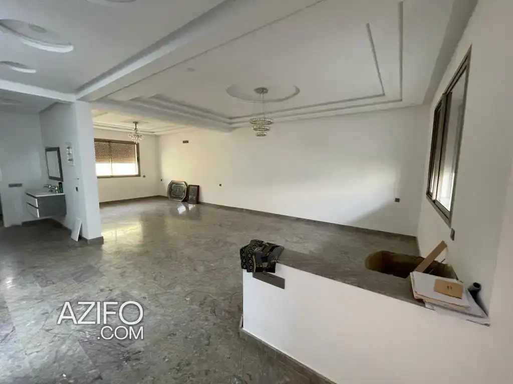 Villa à vendre à Agadir – 330 m² in أكادير, MOROCCO | Azifo