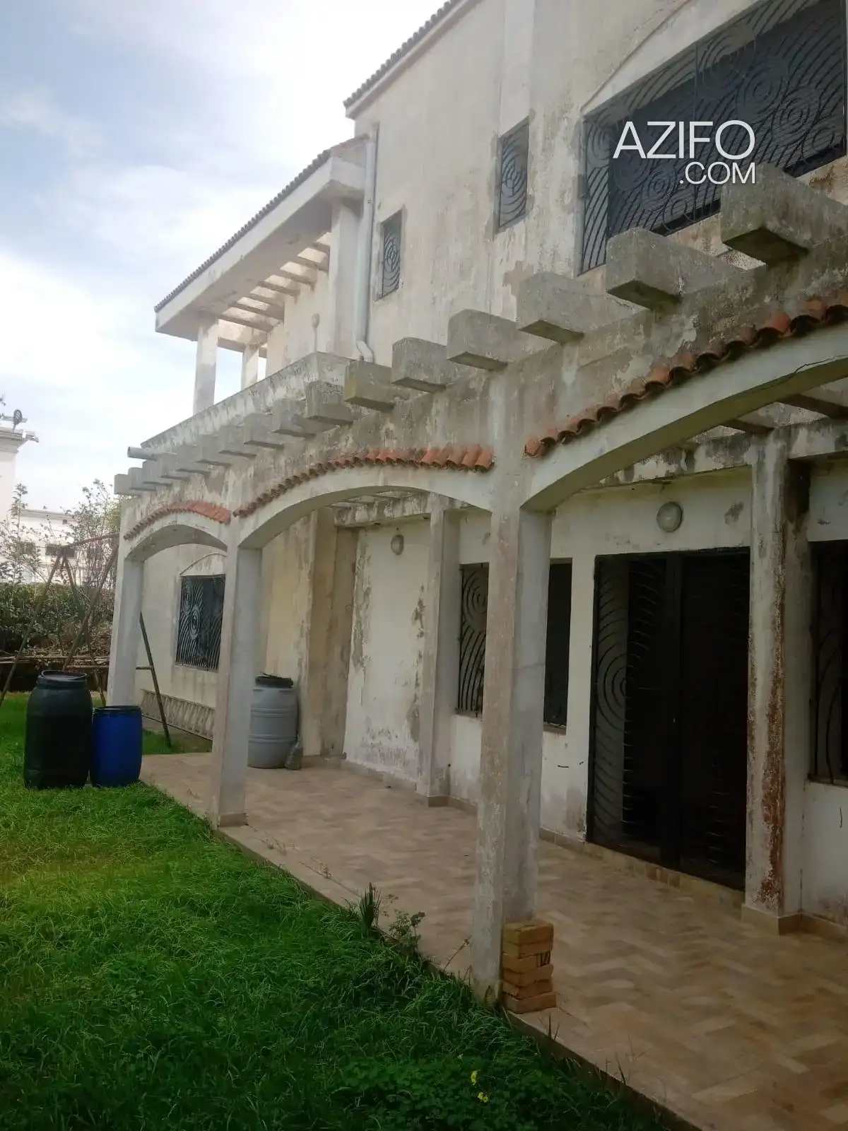 Villa à vendre à Casablanca – 1000 m² in Casablanca, MOROCCO | Azifo