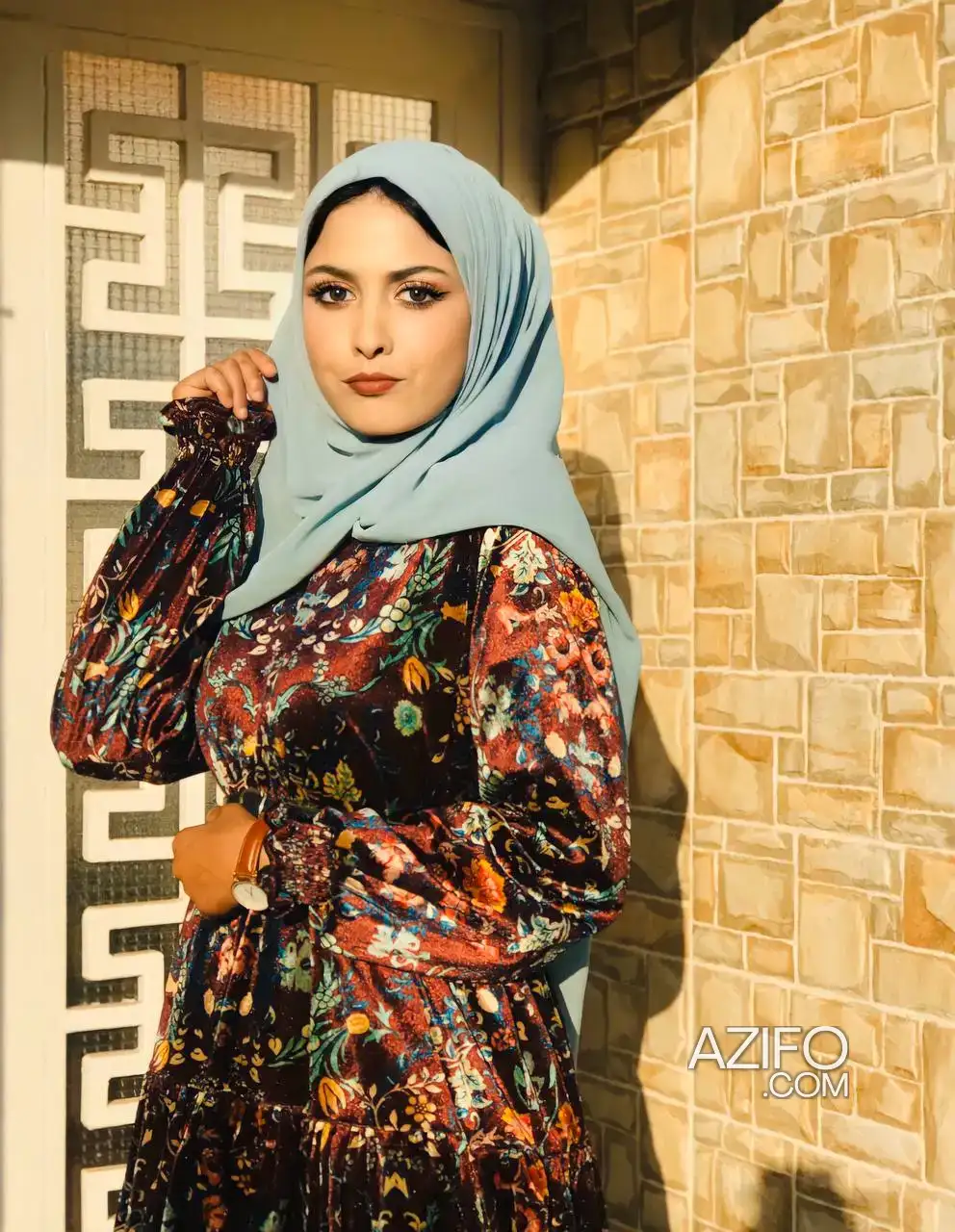 Robe bordeau fleurie – Tailles L in آسفي, MOROCCO | Azifo