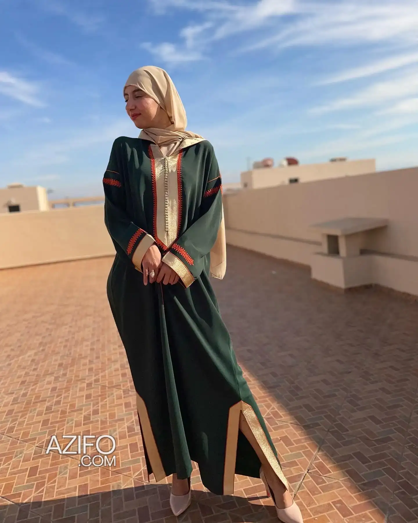Jellaba in مراكش, MOROCCO | Azifo