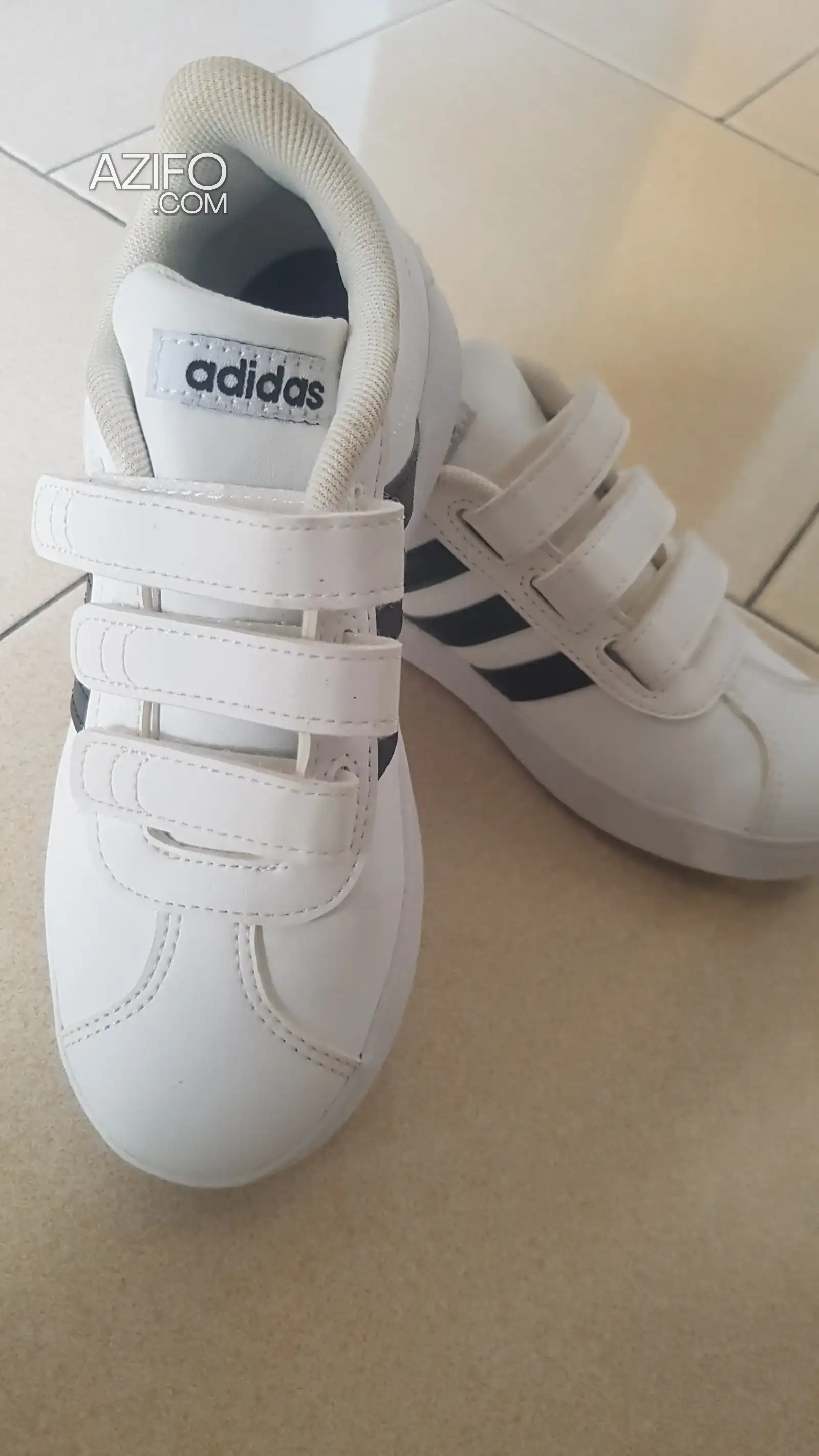 Adidas authentique – Tailles 31 in Rabat, MOROCCO | Azifo