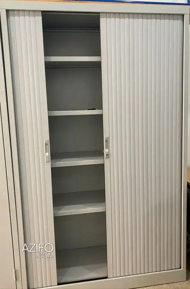 Armoire métallique a porte rideau à Casablanca in الدار البيضاء, MOROCCO | Azifo