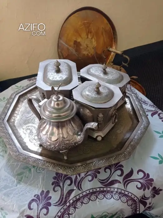 صينية مع البراد والإقامة نتاعها لهواة الأواني والمقتنيات in Oujda, MOROCCO | Azifo