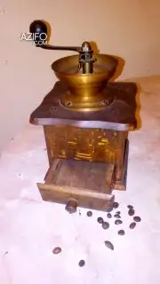مطحنة قهوة تعمل للمهتمين بالأثاث والديكور in Taza, MOROCCO | Azifo