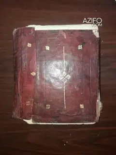 كتب قديمة جدًا لها أكثر من قرن للقراء وهواة المقتنيات in El Jadida, MOROCCO | Azifo