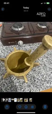 مهراز قديم لأكثر من 100 سنة لهواة الأدوات التقليدية in Fès, MOROCCO | Azifo