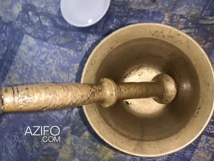مهراز قديم من النحاس لهواة الأدوات التقليدية in Casablanca, MOROCCO | Azifo